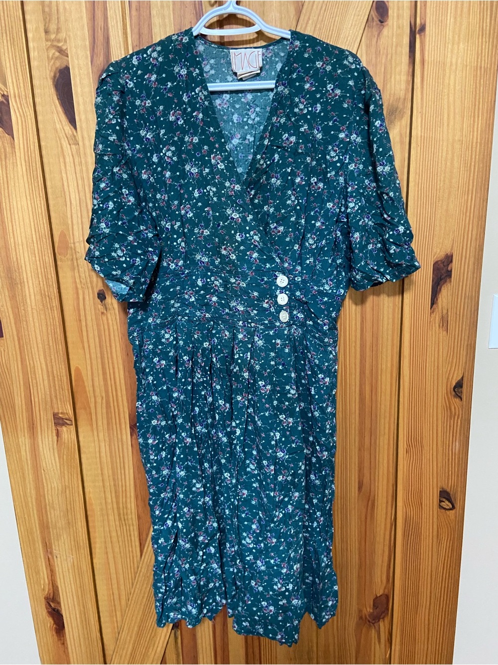 Green Floral Midi Dress with V-Neck and Button Detail vintage cottage core